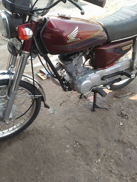 Honda 125 2010 madal 13