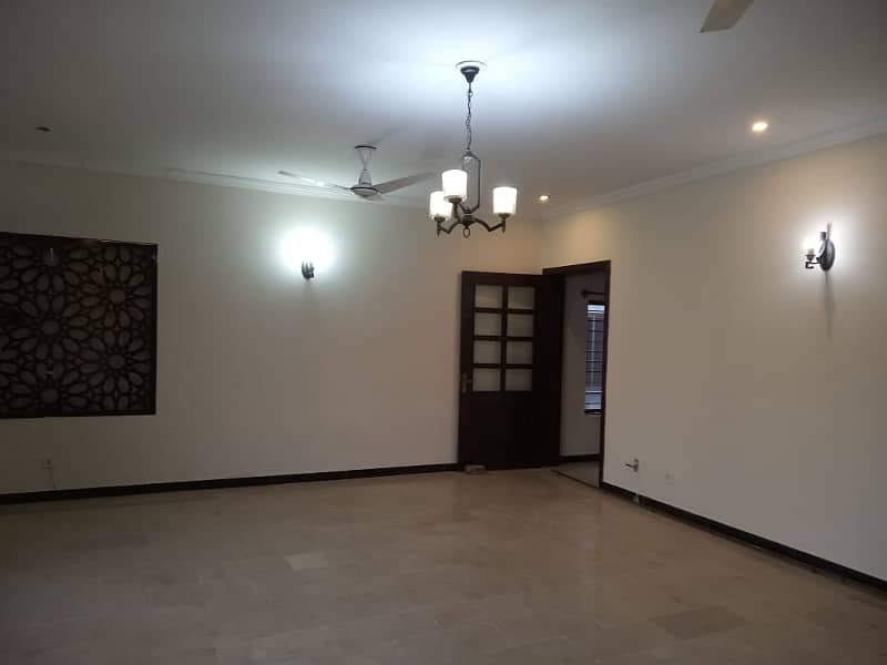 1 kanal Full House Available for Rent in E-11/2 Islamabad 15