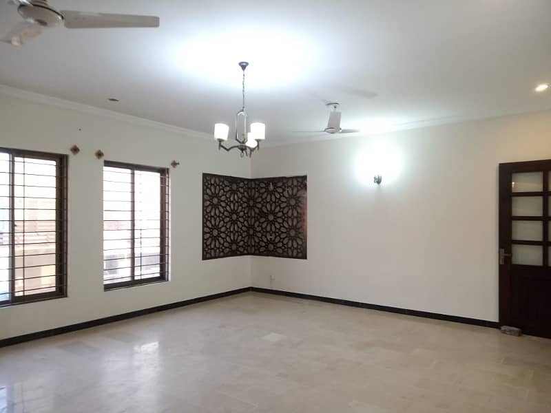 1 kanal Full House Available for Rent in E-11/2 Islamabad 16