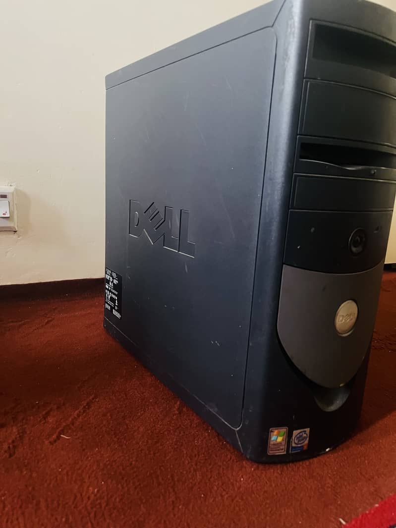 Dell pc pentium 4 with keyboard and mouse 5