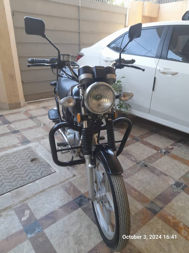 Suzuki GS 150 SE 2020 4