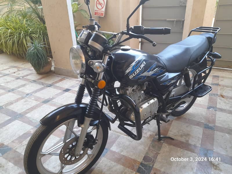 Suzuki GS 150 SE 2020 5