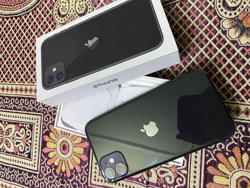 iphone 11 128 gb dual PTA complete box 1