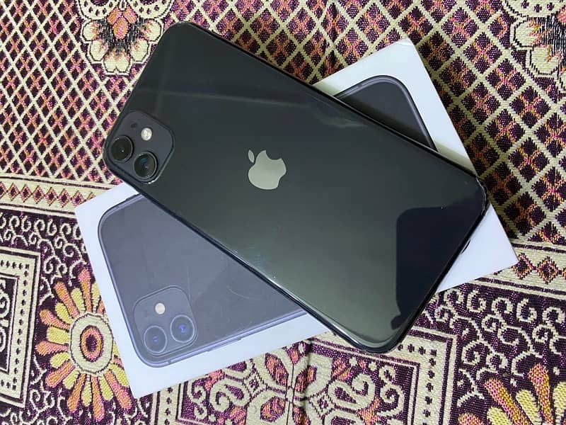 iphone 11 128 gb dual PTA complete box 2