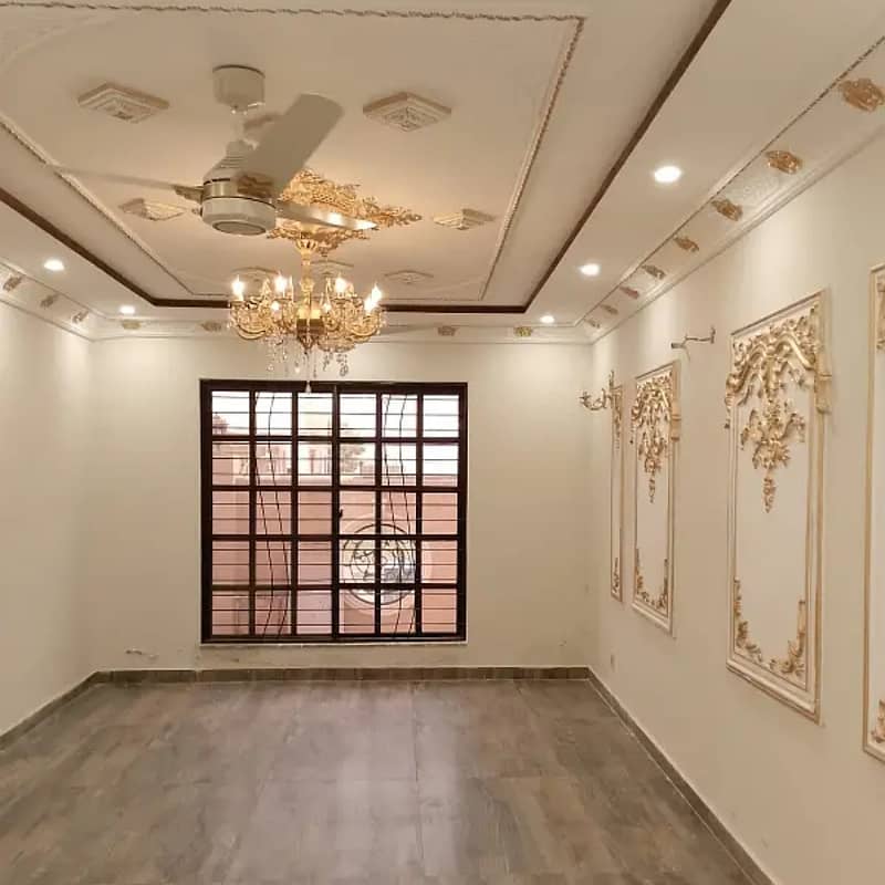 10 marla house for sale in paragon city lahore 2