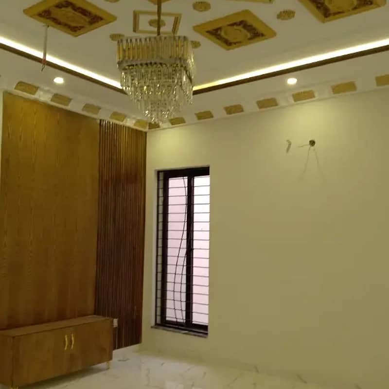 10 marla house for sale in paragon city lahore 5