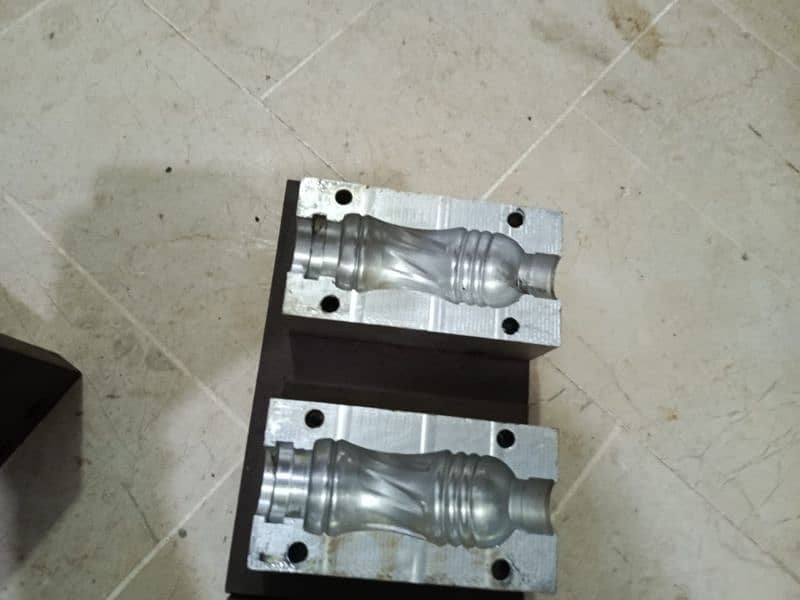 Pet Bottle molds 7