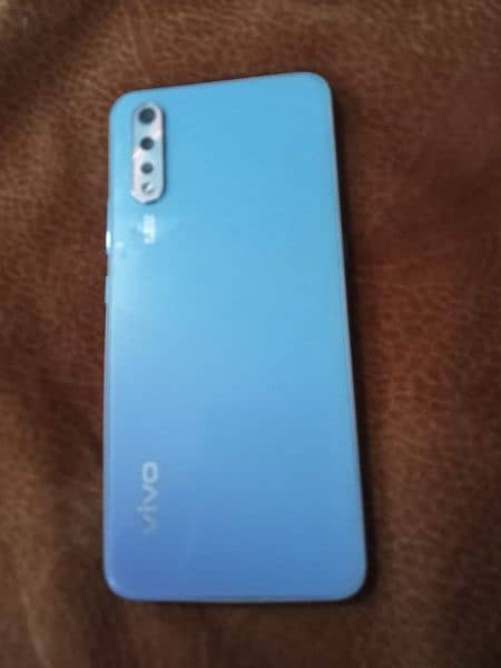 vivo s1.8/256 . . . Ok . . . Gulbarga 3. . 03099946492 6