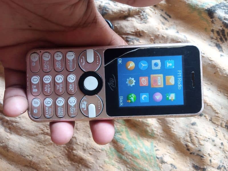 Itel Muzik 400 Mobile for sale 1