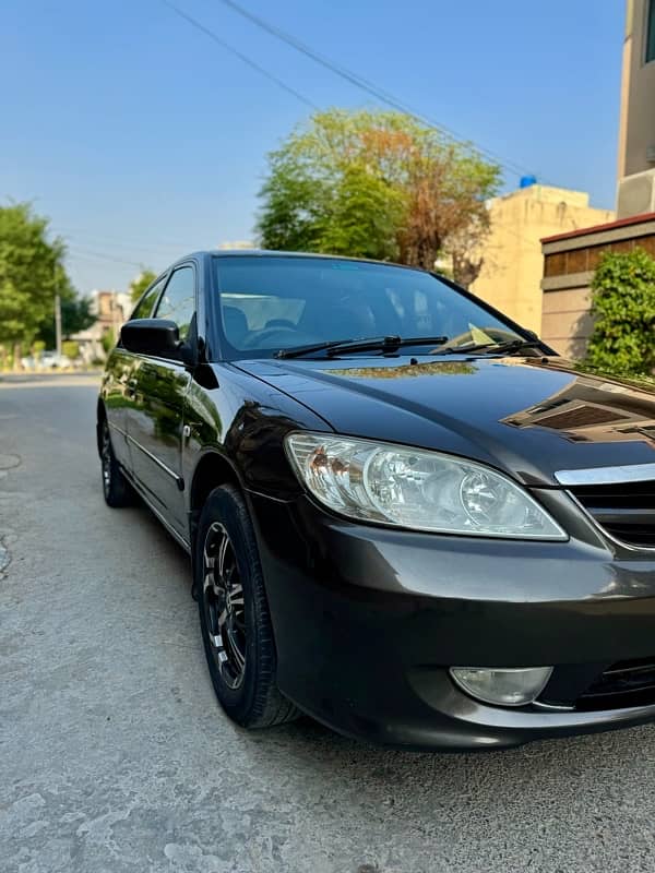 Honda Civic VTi 2005 4