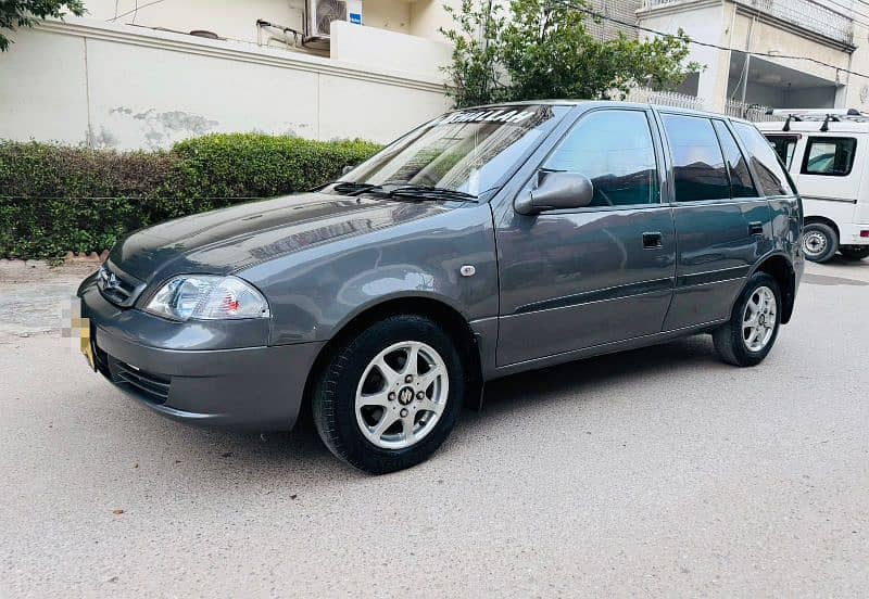 Suzuki Cultus VXLi Model 2010 Immaculate Condition 2