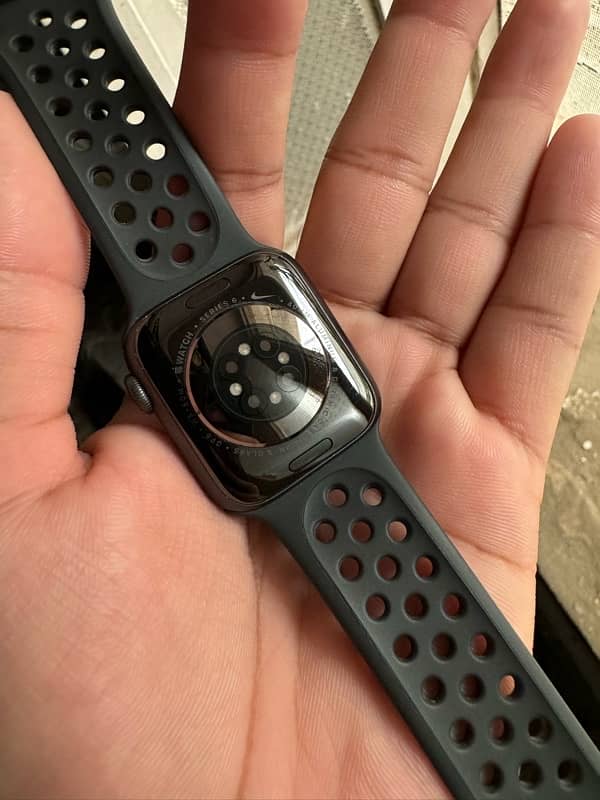 Apple Watch Series 6 41MM Nike Edition 7