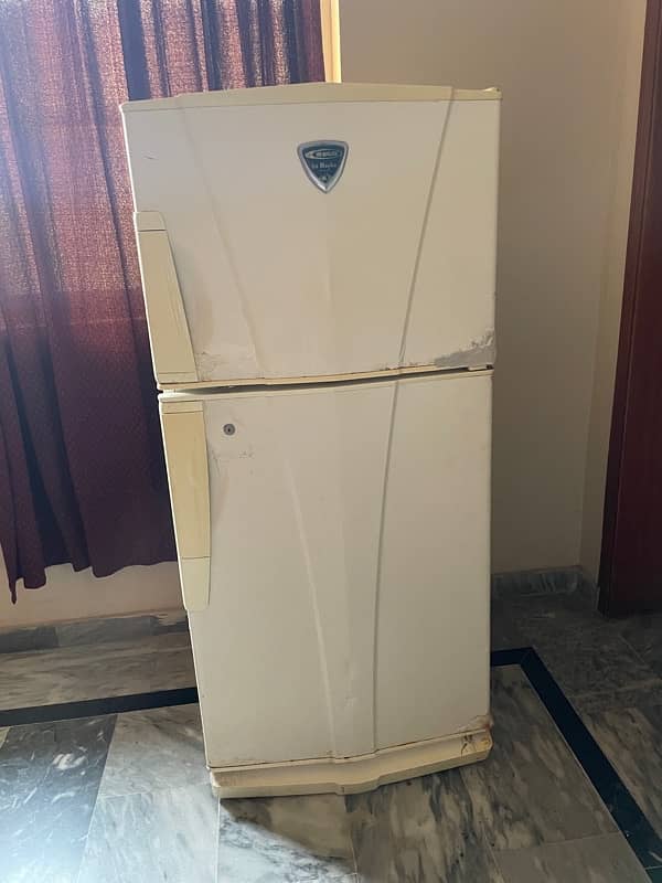 Fridge in reasonable price 3