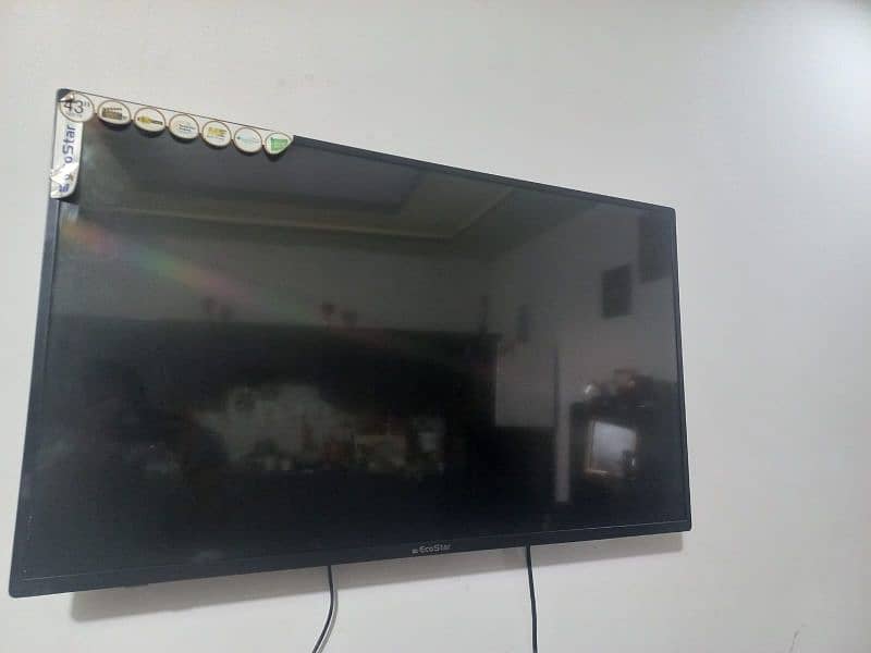 ecostar simple led tv 43 inch all okay complete box 9