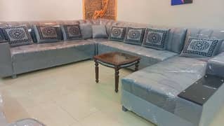 U Shape 10 seater sofa set with cushions