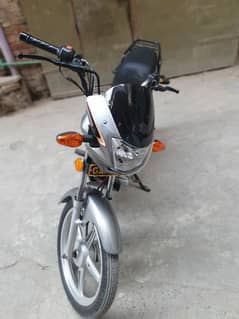 Suzuki 110 like brand new condition no work just buy and drive