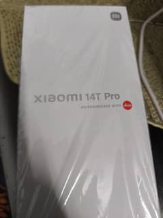 Xiaomi 14T pro (12/512) Box open