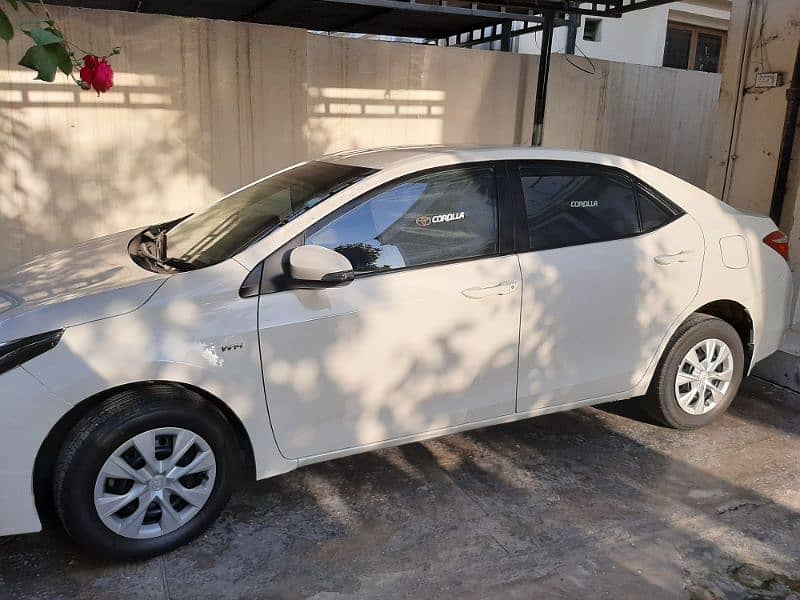 Toyota Corolla XLI 2018 4