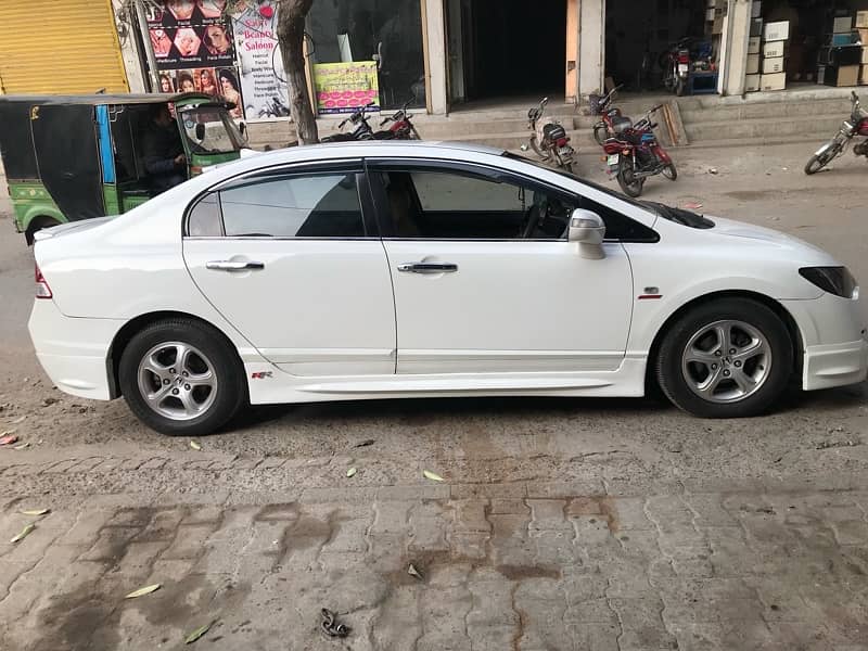 Honda Civic Oriel 2010 8