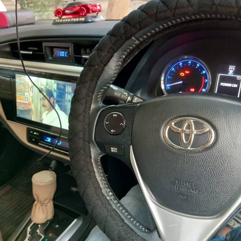 Toyota Corolla Altis 2019 4