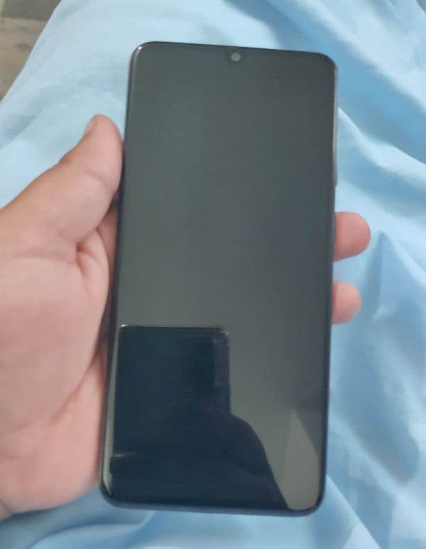 Samsung Galaxy A70 6/128gb price negotiable 2