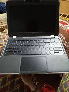 Laptop celeran N3160 4GB Ram 32GB SSD 10Hrs backup