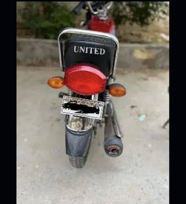 United 125 3