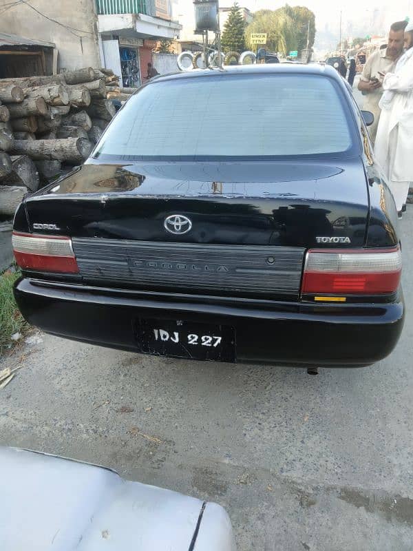 Toyota Corolla XE 1998 19