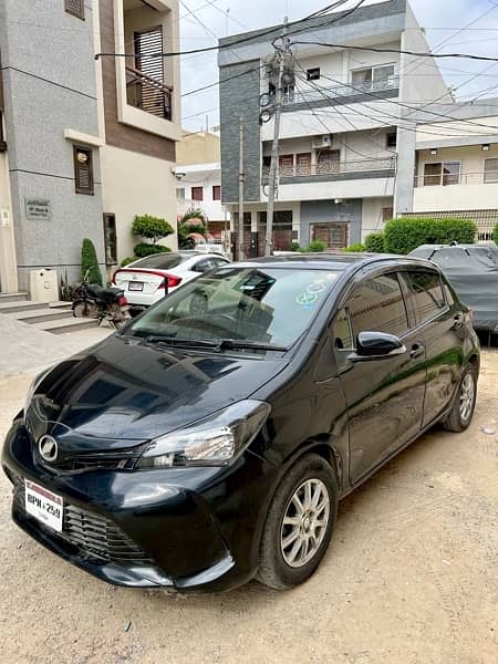 Toyota Vitz 2015 3