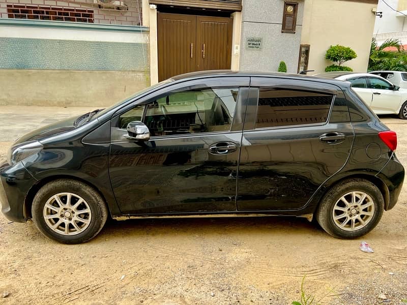 Toyota Vitz 2015 4