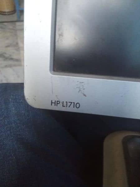 Hp LCD  (17inch) 2