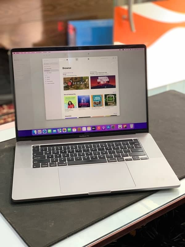 MacBook pro 2019 2