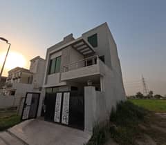 3 BEDS 5 Marla HOUSE FOR SALE LOCATED BAHRIA ORCHARD LAHORE