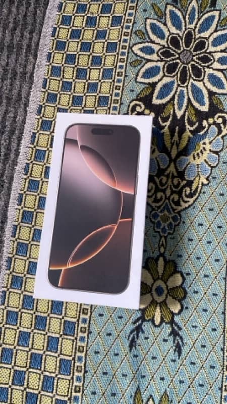 Iphone 16 pro 256 gb desert titanium 1