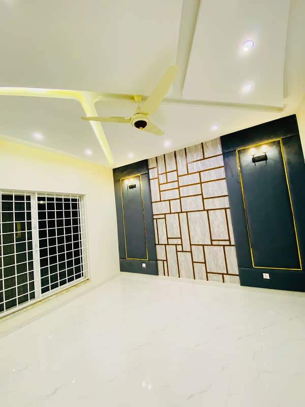 3 Years Installment Base House In Park View City Lahore 9