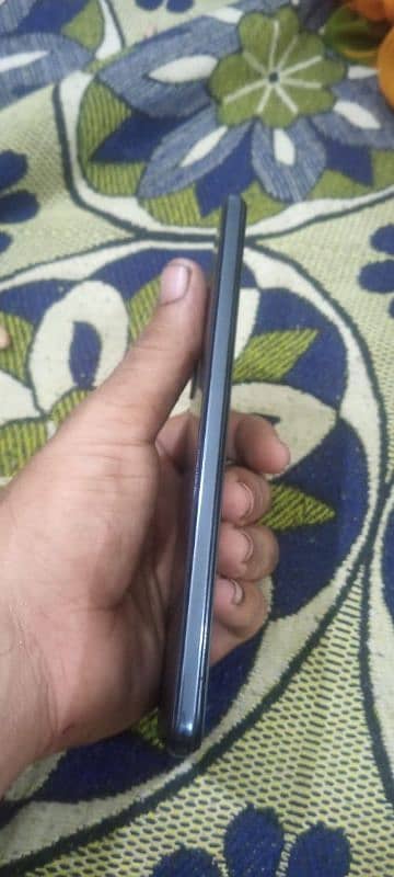 vivo v21 8gb 128gb with box 1