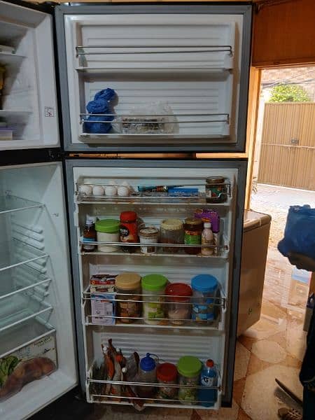 branded fridge dawlance for sale 3