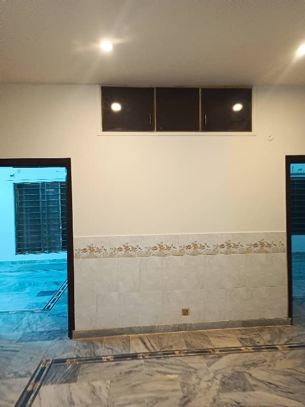 3 bedroom open basement for rent need and clean demand 75000 3