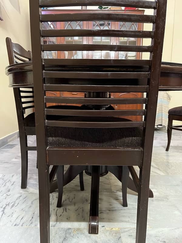 Elegant Wooden Dining  Table with 6 chairs for sale 3