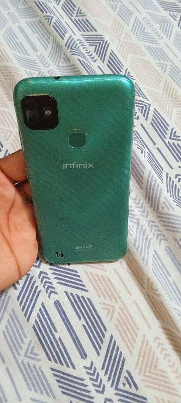 Infinix smart hd (2/32) PTA Approved Original with Charger 4