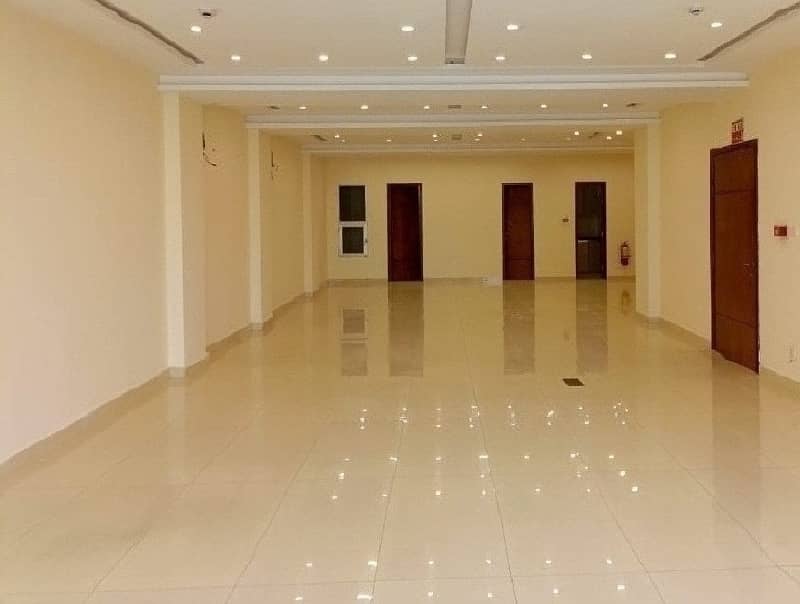 8 Marla Brand new Plaza 2nd Floor Office With Elevator For Rent In DHA Phase 8,Block D, Reasonable Price And Suitable Location for Marketing Work Pakistan Punjab Lahore. 7