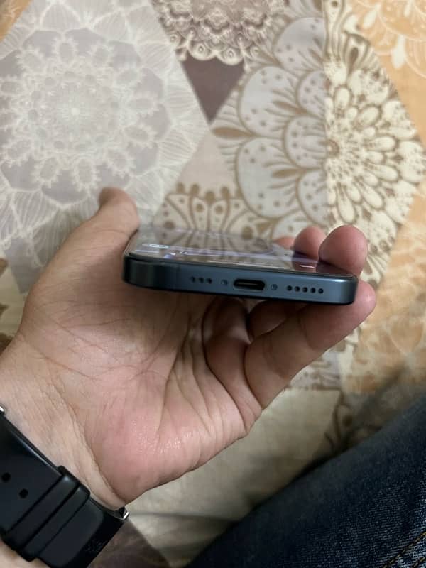 iPhone 15 Pro PTA Approved 128 gb 3