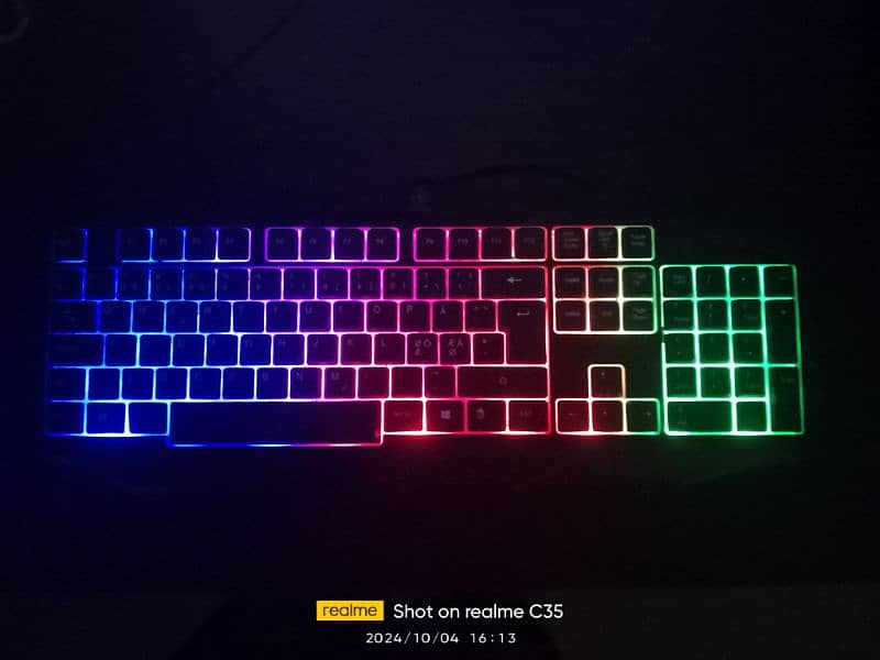 gaming keyboard 10 on10 contion 4