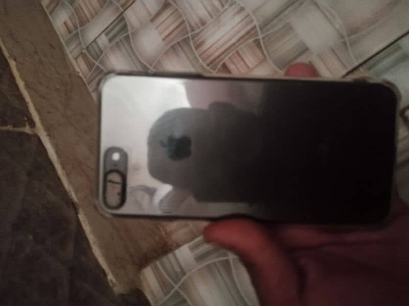 iPhone 7 plus non pta condition 100percent 4