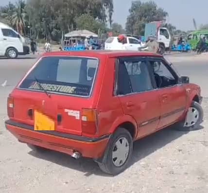 Urgent Sale - Daihatsu Charade 1984/87 Red - LPG 4