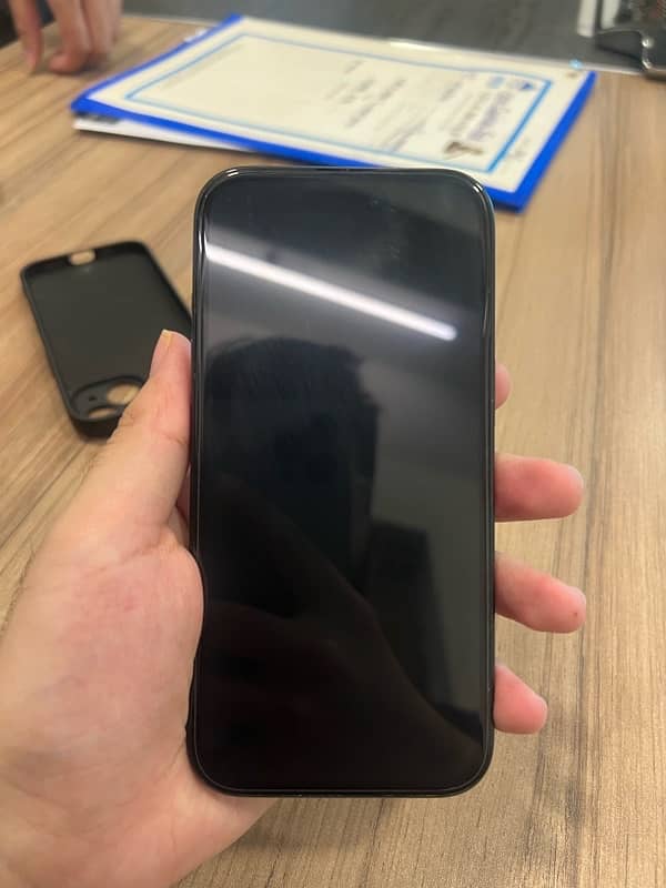 Apple iPhone 15 Black 128 GB PTA Approved Physcial + E-Sim 2