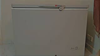 dowlance Deep Freezer new condition cooling