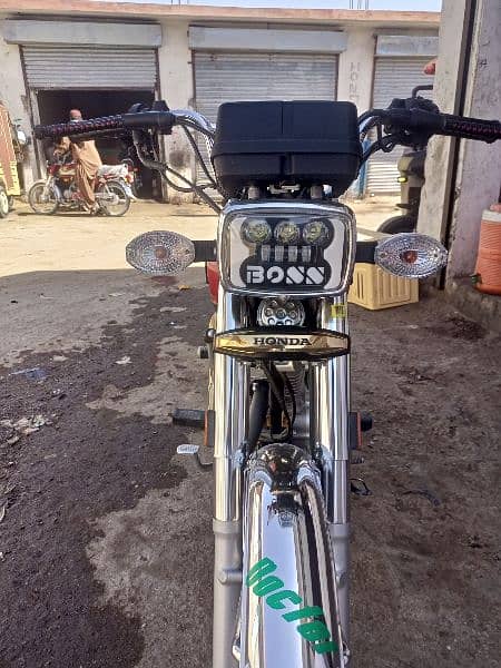 Honda 125 model 2024 8month ka 1400 meter Chala Howa he 4