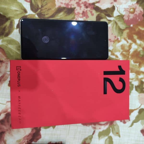 OnePlus 12 mint condition 6