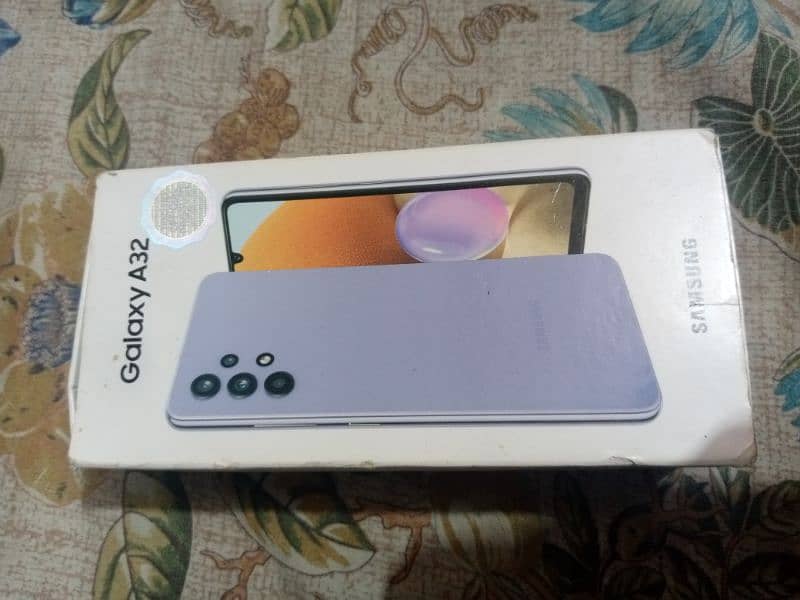 Samsung A32 6/128 official approved waala only box hai 0310-2083890. 1